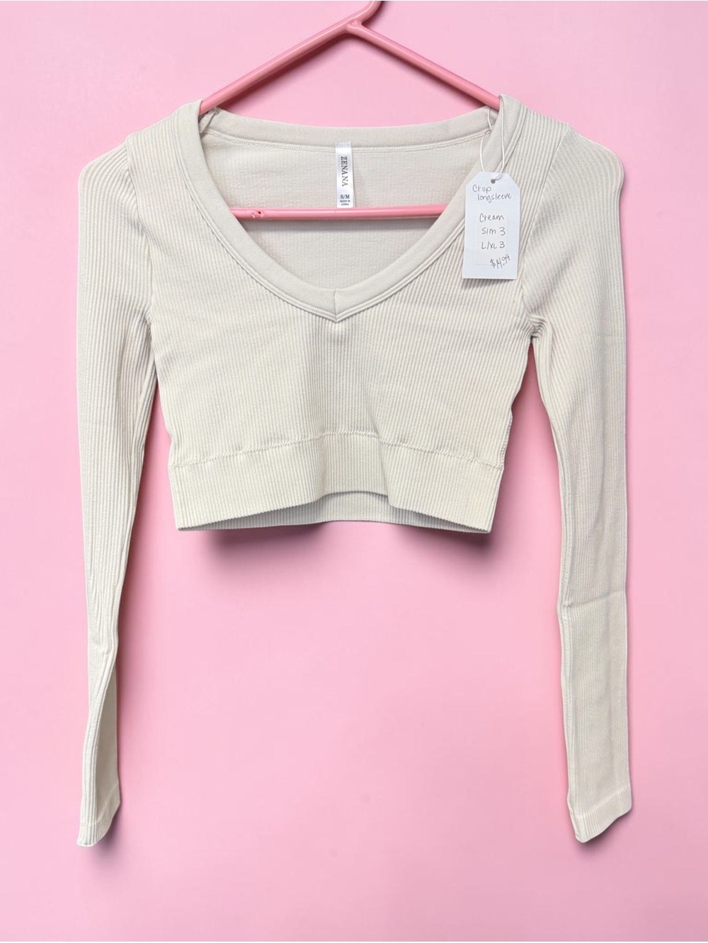 Zenana Outfitters Cream Ribbed V-Neck Long Sleeve Crop Top